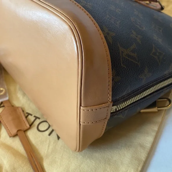 SOLD Authentic Louis Vuitton Alma Monogram pm Tote/ Shoulder bag - Picture 8 of 17